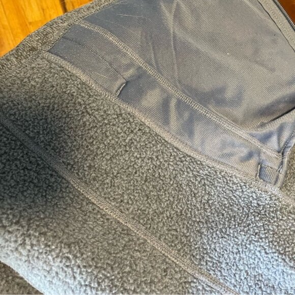 The North Face Women’s fleece lined sweater jacket - Picture 9 of 9